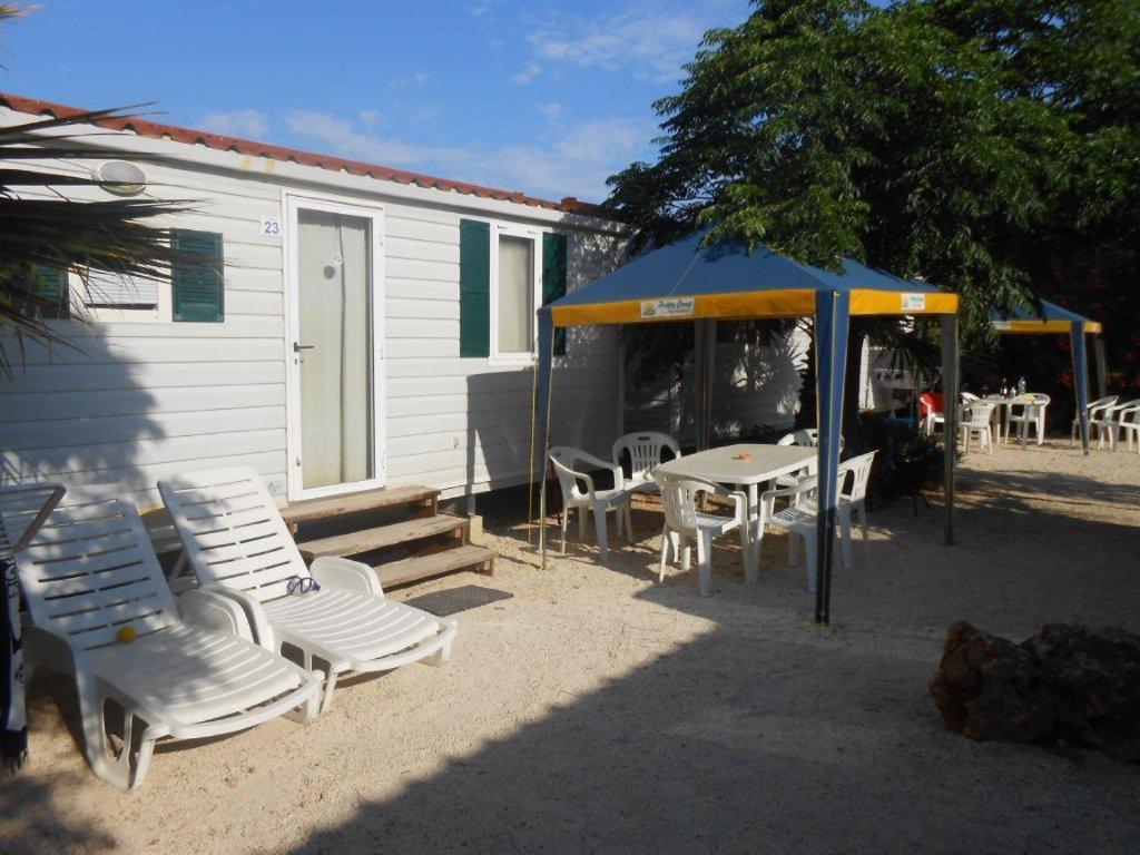 סן ויטו לו קאפו Happy Camp Mobile Homes In El-Bahira Camping Village מראה חיצוני תמונה